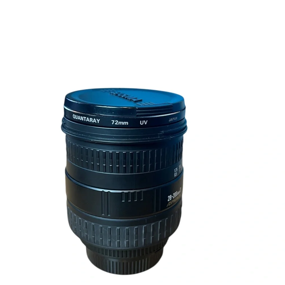 Sigma DL Hyperzoom Macro 28–200mm f/3.5–5.6 Aspherical IF Lens w/ Quantaray UV F